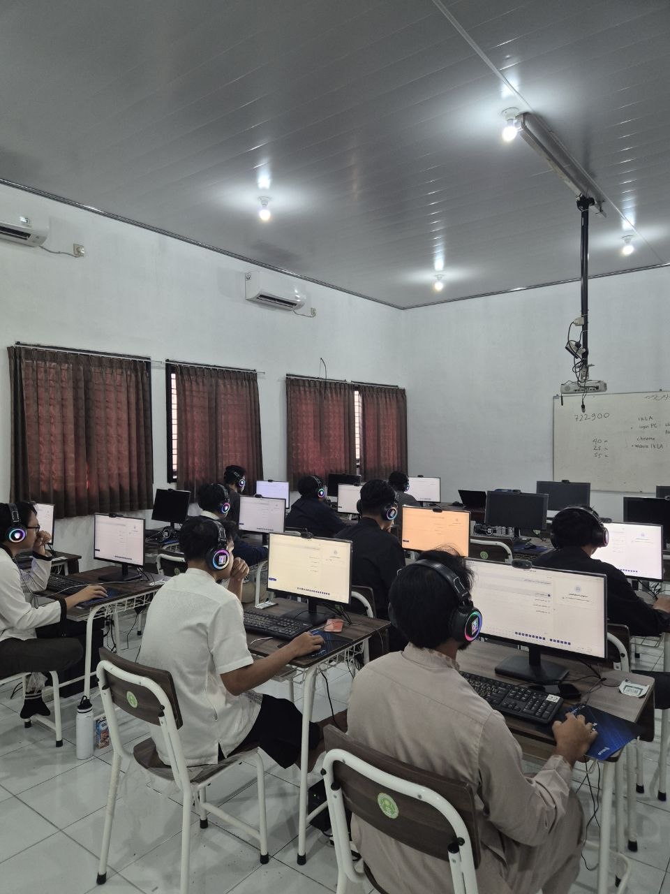 Laboratorium Komputer STDI