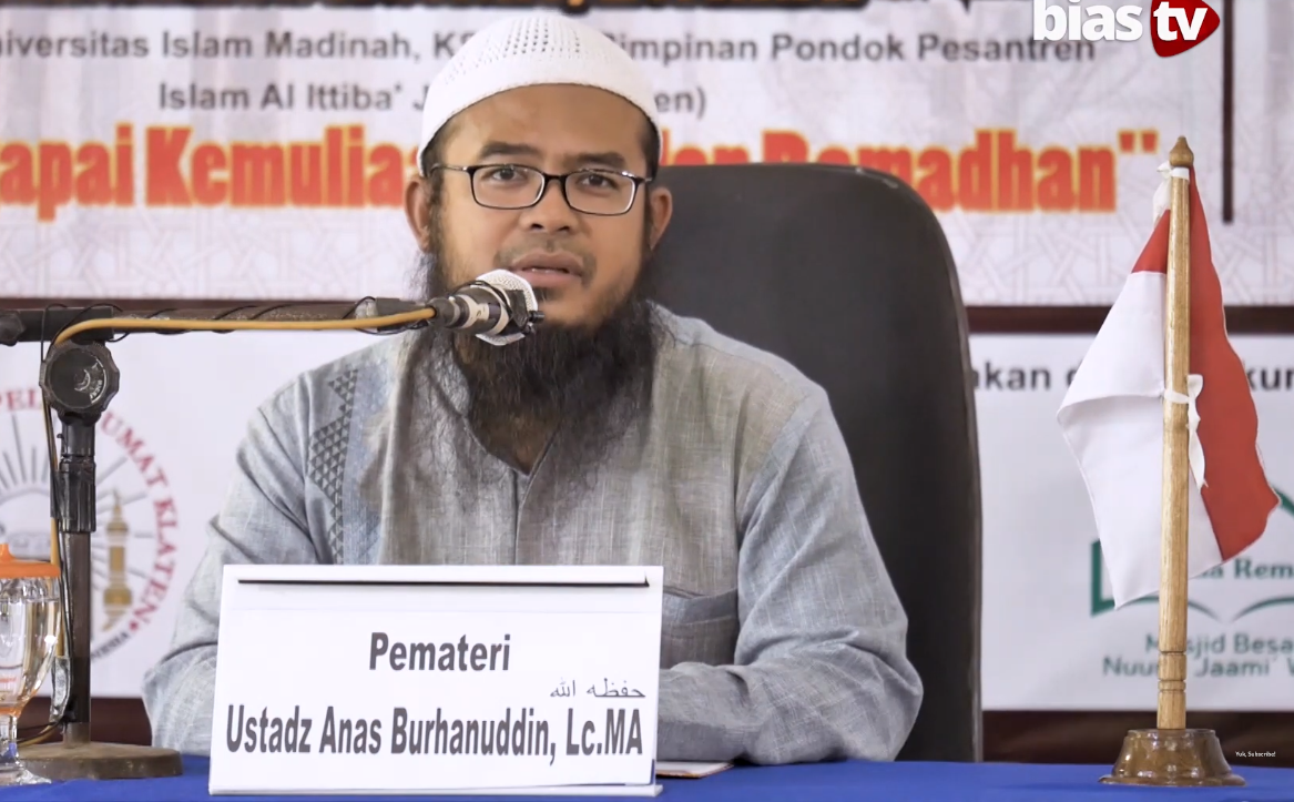 Read more about the article Anas Burhanuddin, Lc., MA.