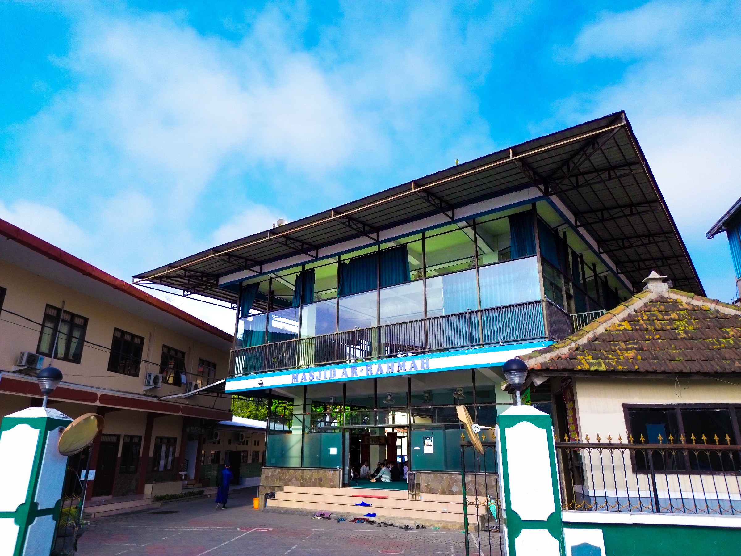 Read more about the article Masjid Ar-Rahmah sebagai Masjid Pendidikan